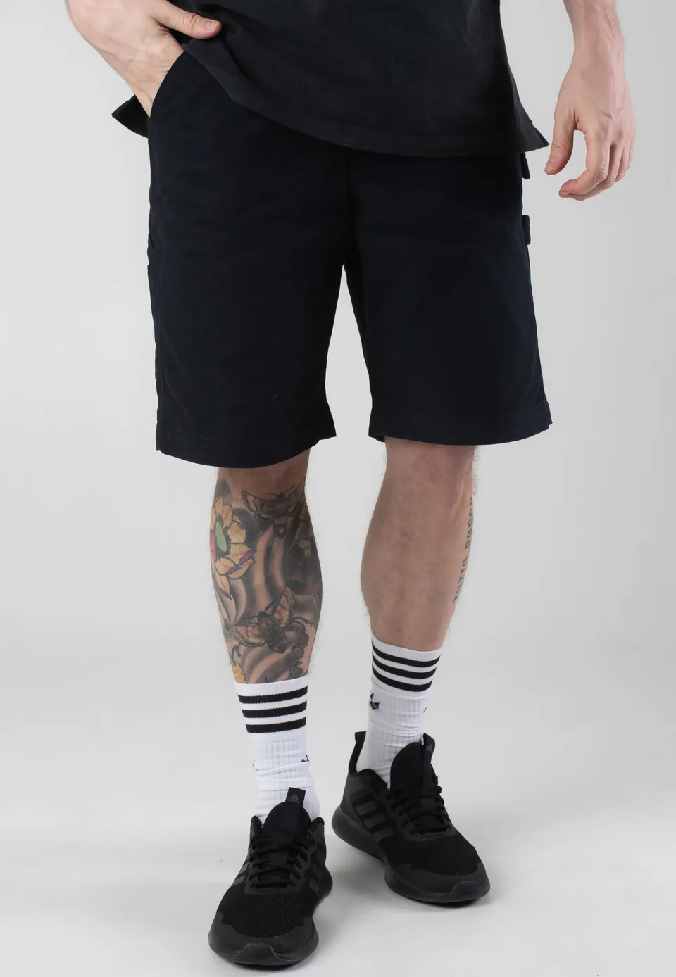 vintage-industries-dayton-black-short-cargo-noir-homme-coton image 1