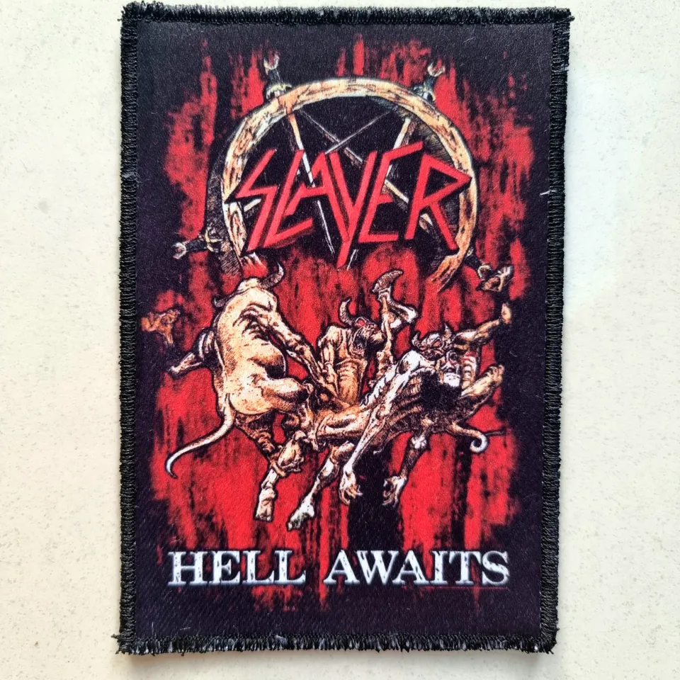 slayer-hell-awaits-petit-patch-tiss image 1