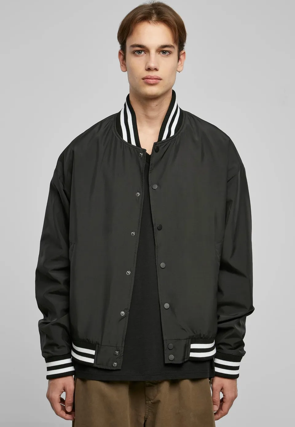 urban-classics-light-college-black-veste-college-homme image 1