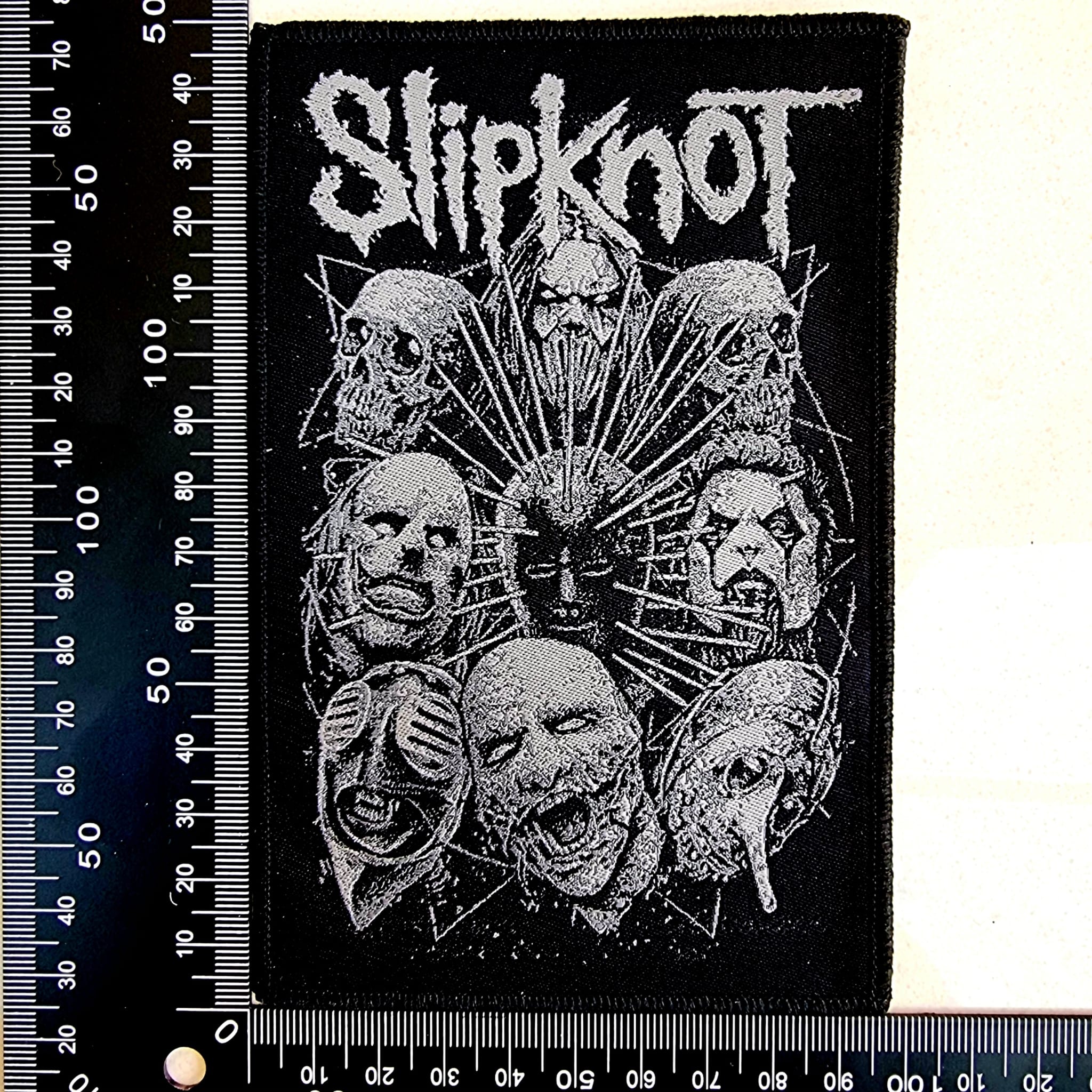 slipknot-masked-slipknot-petit-patch-tiss-noir image 1