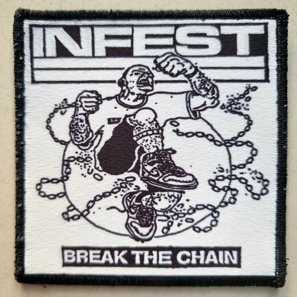 infest-break-the-chain-patch-petit-cusson-coudre image 1