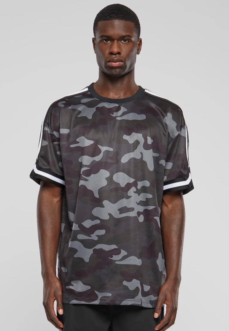 urban-classics-oversized-mesh-t-shirt-camo-taille-m image 2