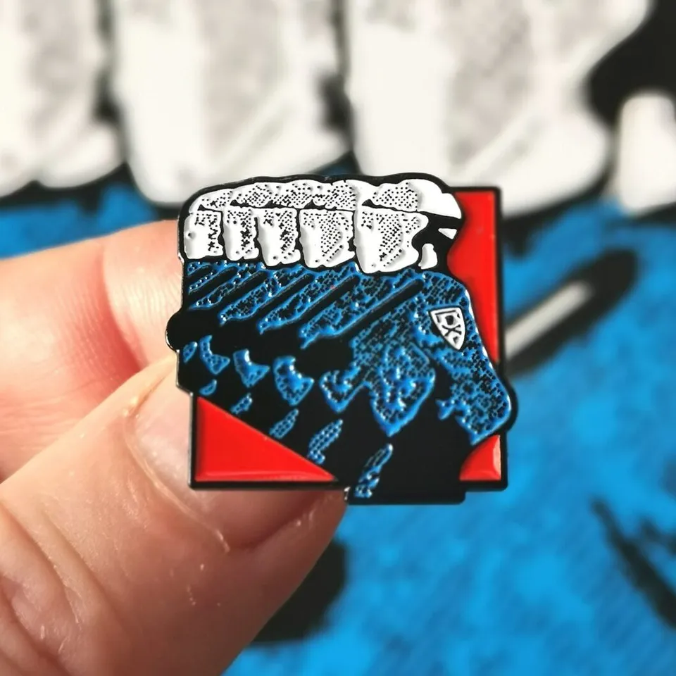 mdc-cops-pin-s-mail-27mm-punk image 1