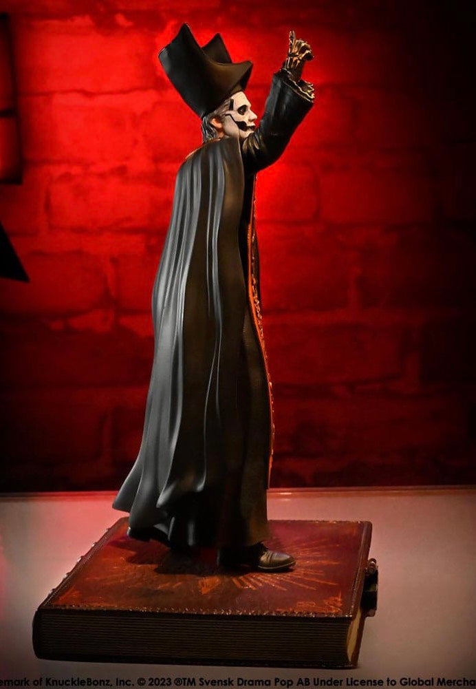 ghost-papa-emeritus-iv-statue-rock-iconz-1-9-robes-noires image 4