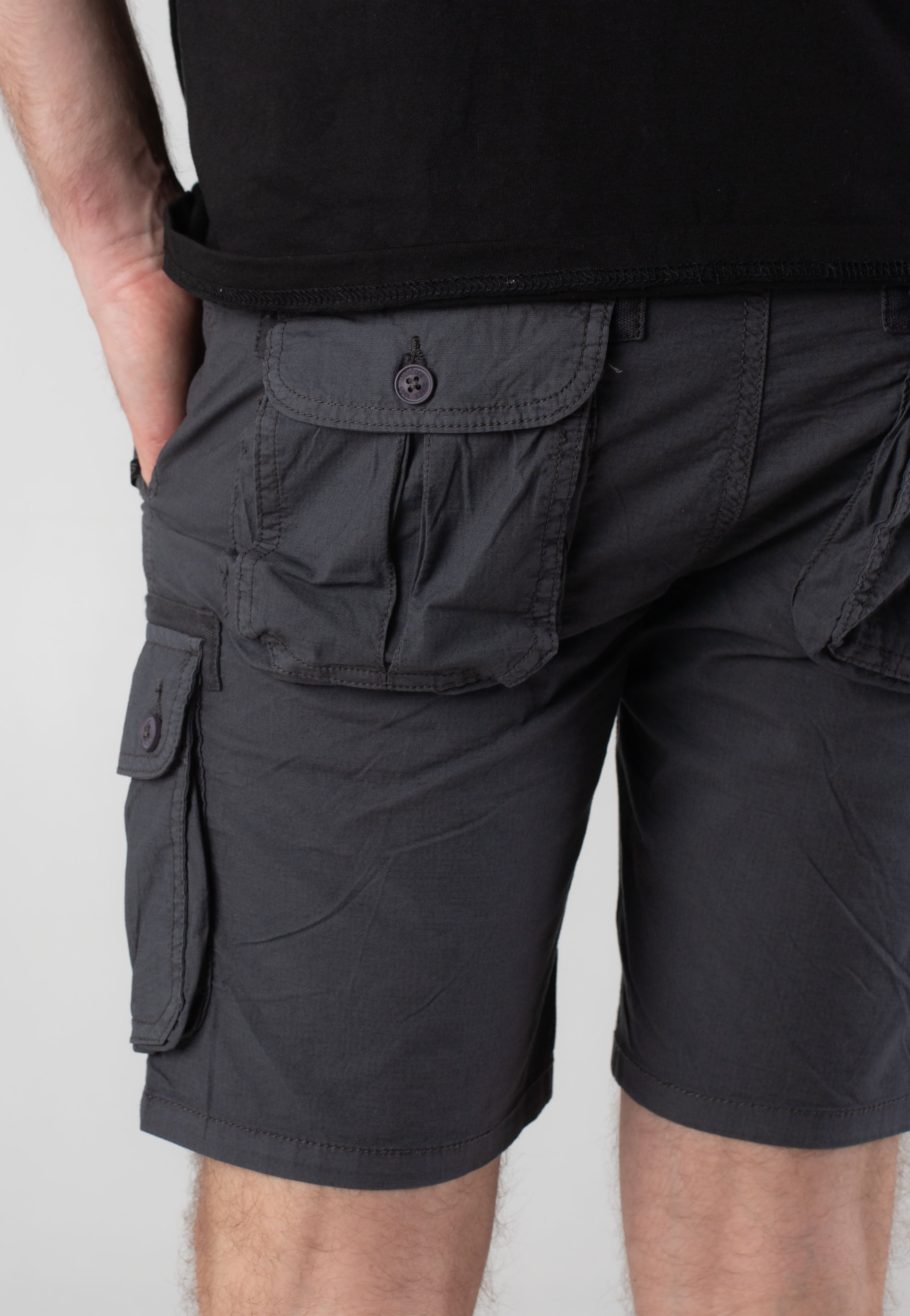 indicode-lanny-short-gris-fonc-homme-streetwear-coton image 5