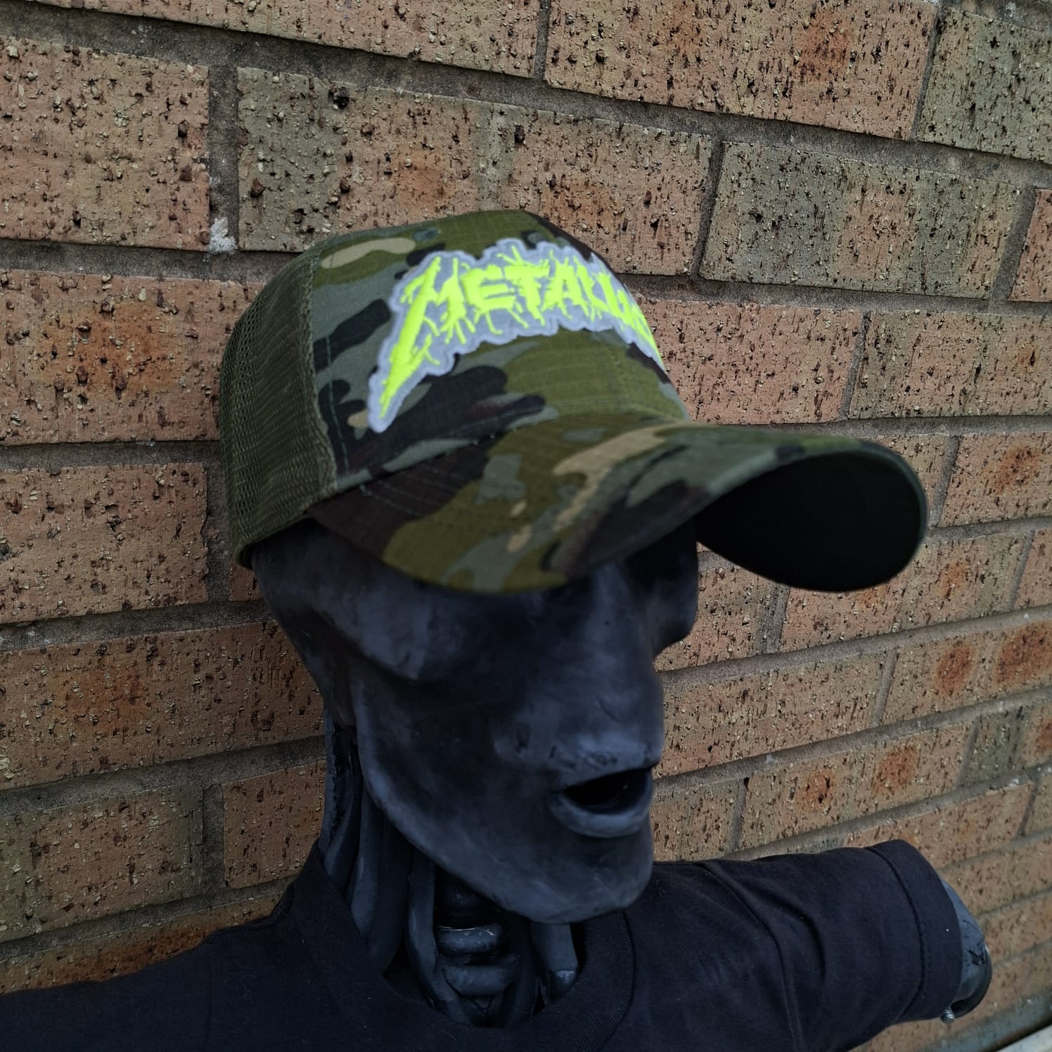 metallica-splatter-casquette-trucker-camo-verte-logo-phosphorescent image 5