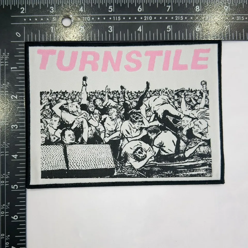 turnstile-hardcore-patch-tiss-bordure-noire image 1