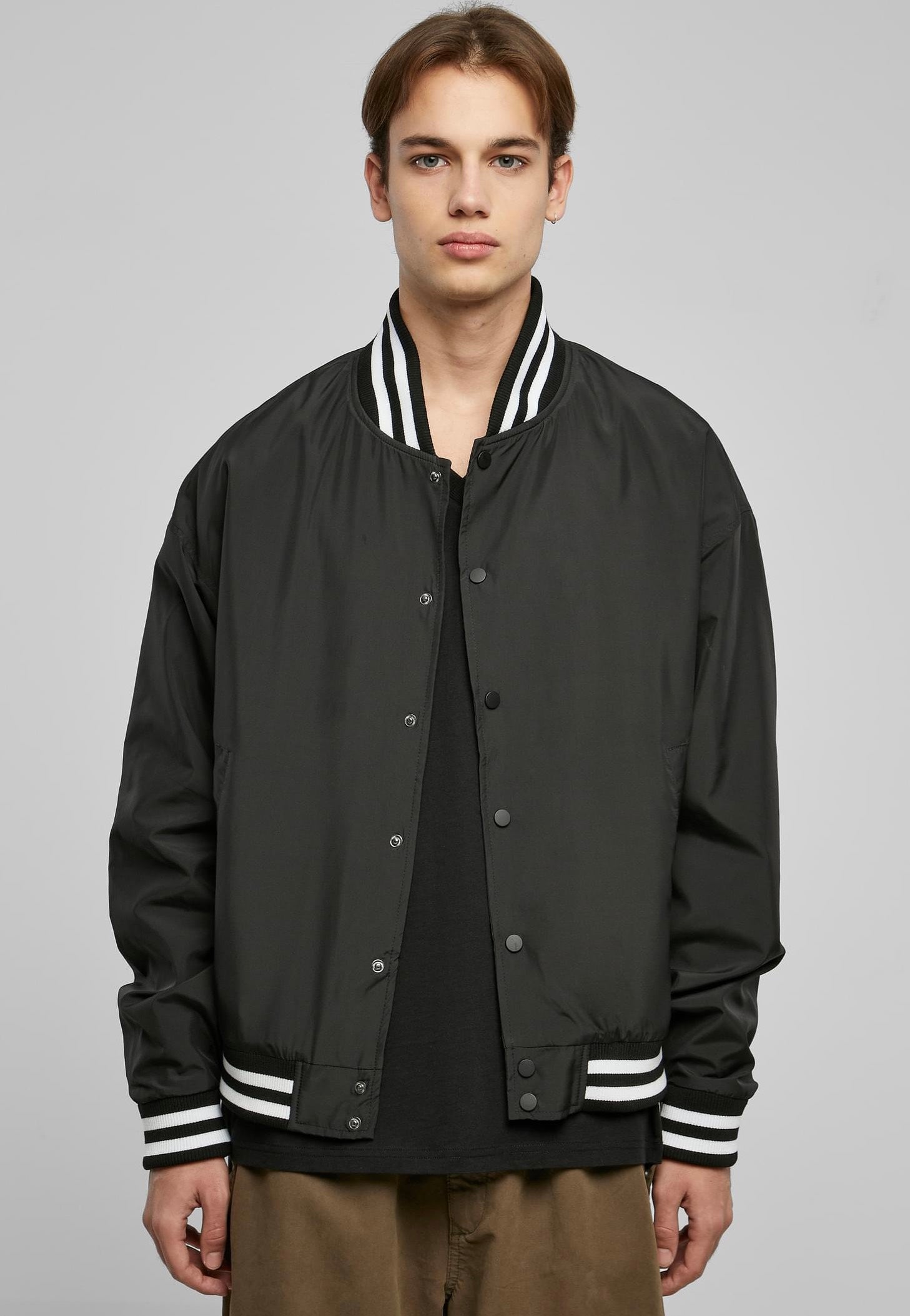 urban-classics-light-college-black-veste-college-homme image 1