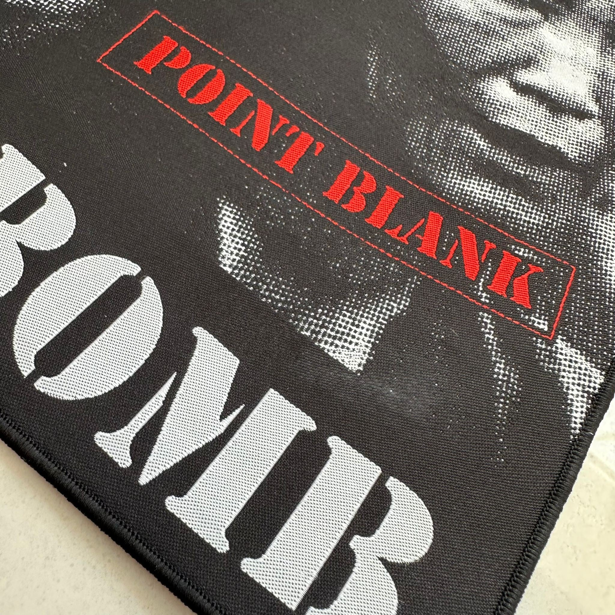 nailbomb-point-blank-backpatch-cusson-bordure-noire image 2