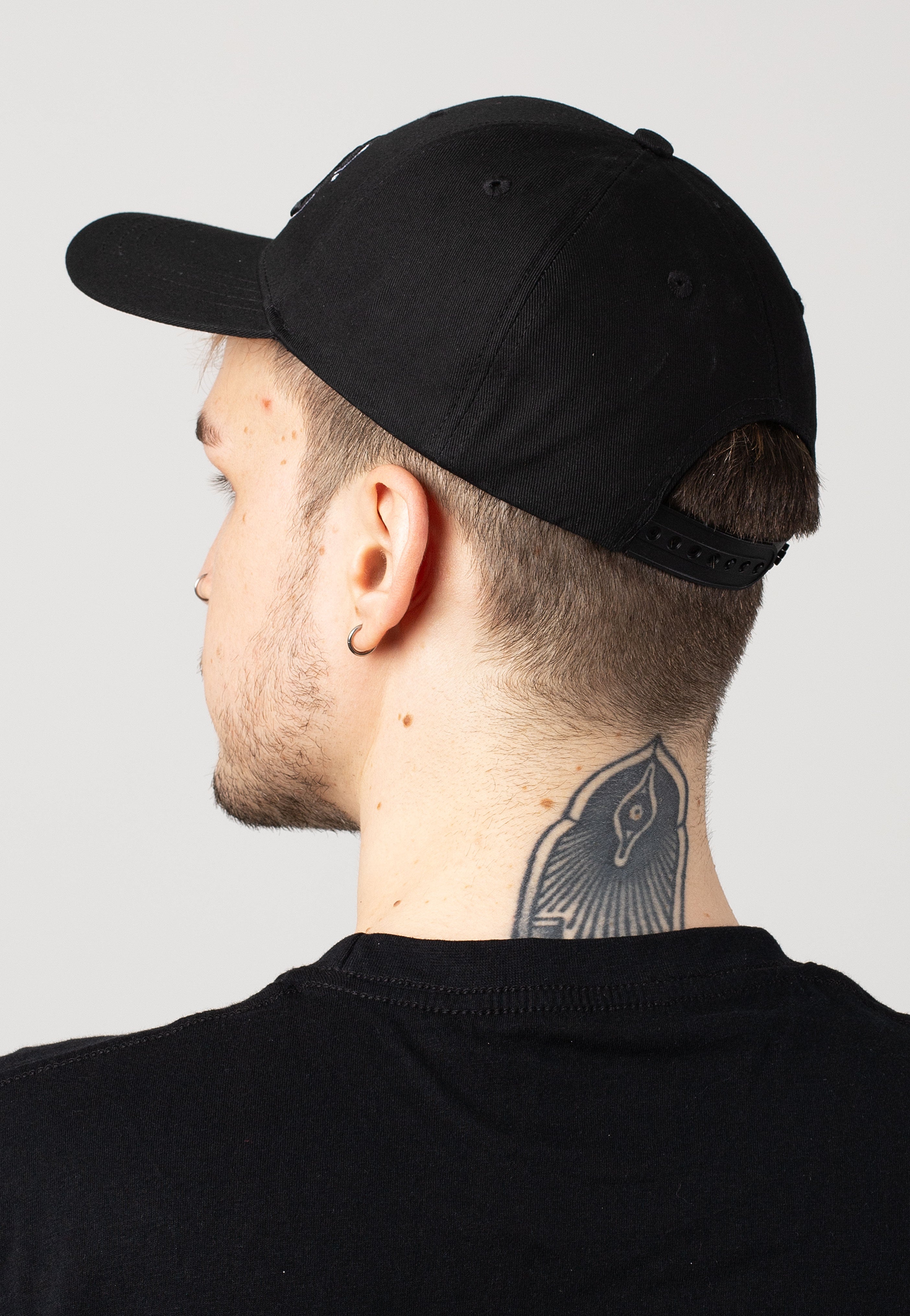 ac-dc-black-logo-casquette-noire-snapback-taille-unique image 7