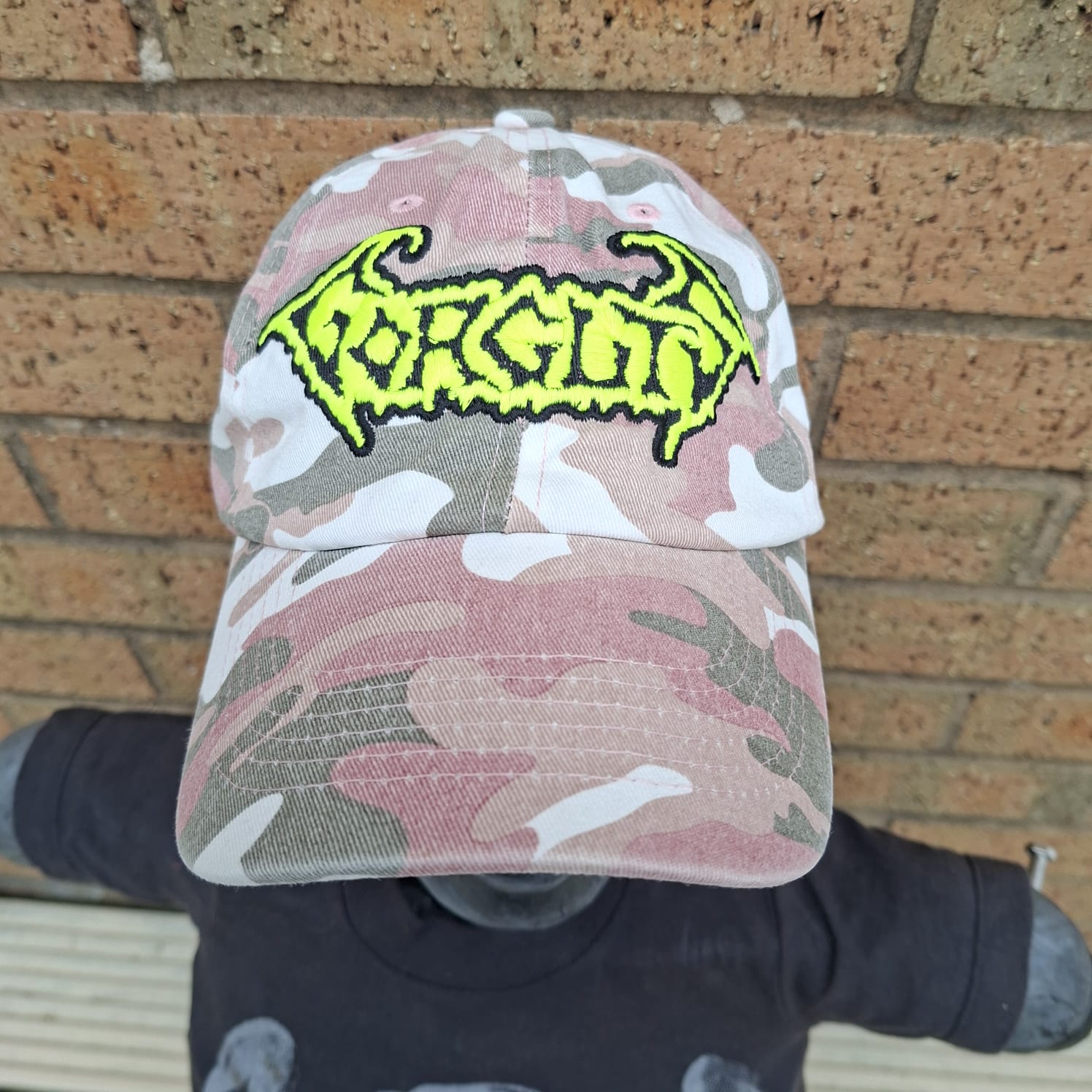 gorguts-casquette-dad-cap-camo-rose-logo-phospho image 2