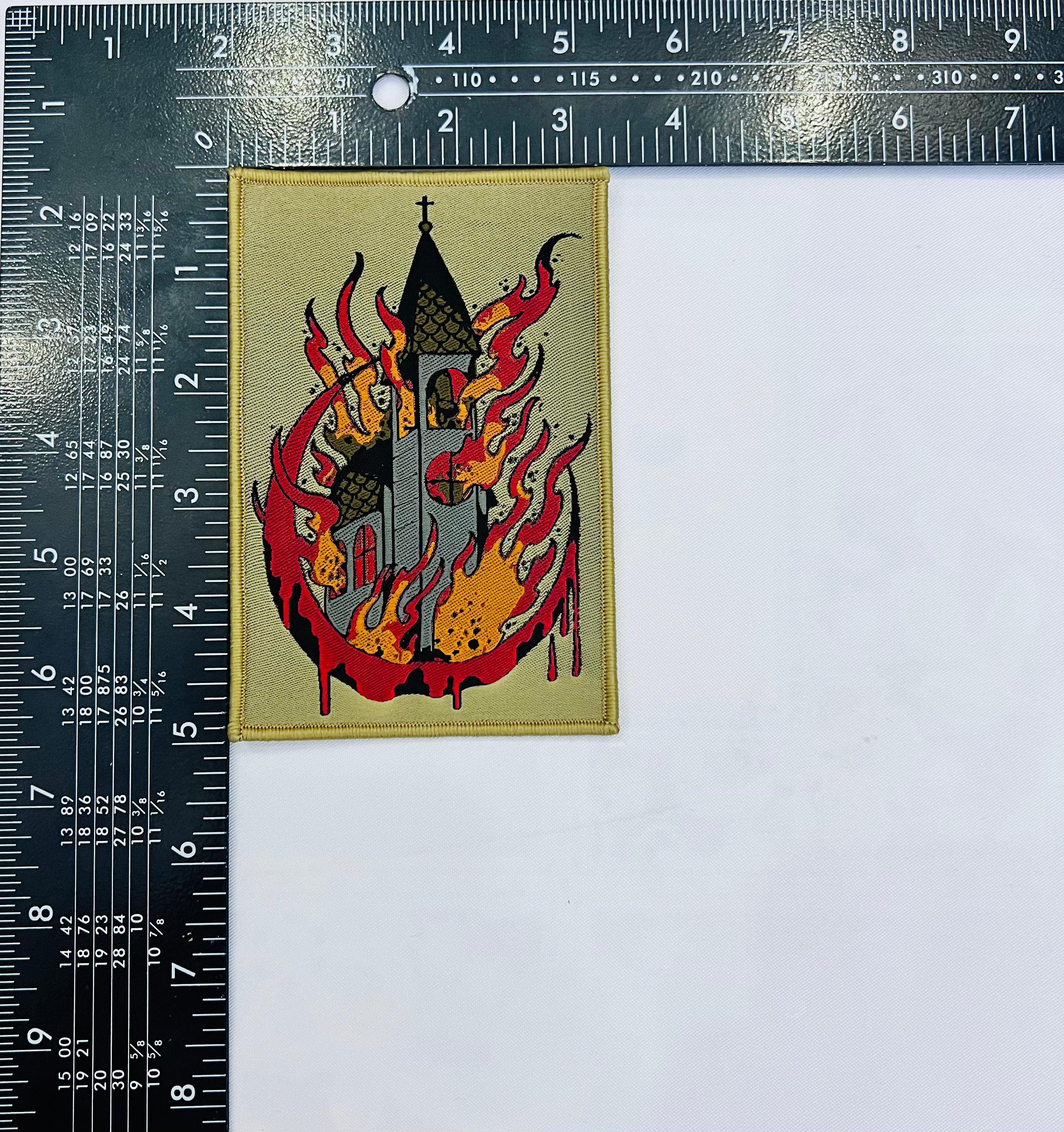 burn-your-local-church-patch-tiss-bordure-noire image 7