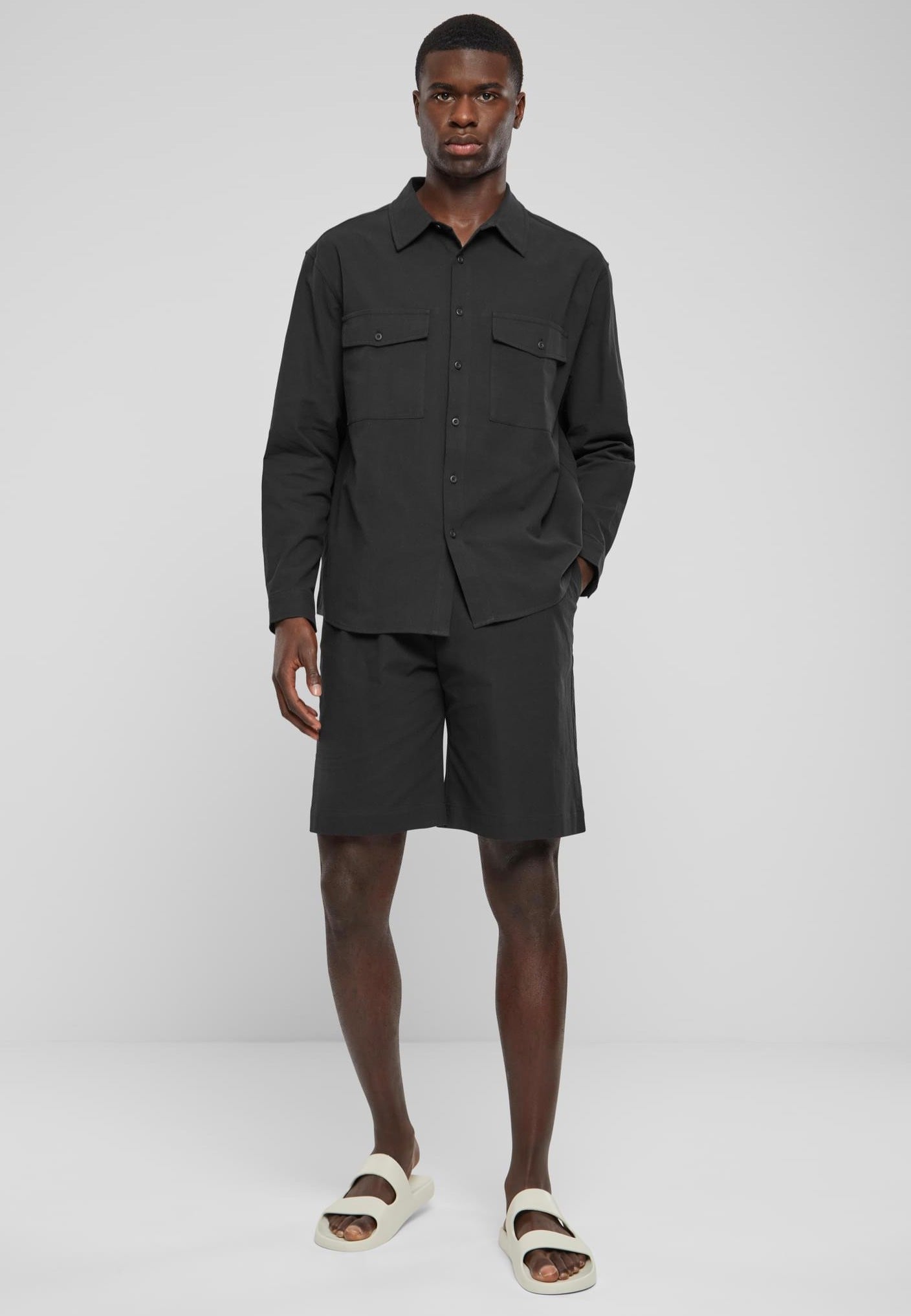 urban-classics-wide-crepe-short-noir-coton-homme image 5