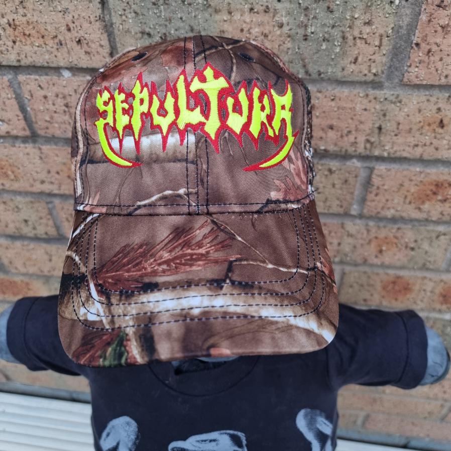 sepultura-old-logo-casquette-baseball-leaf-camo-phosphorescent image 3