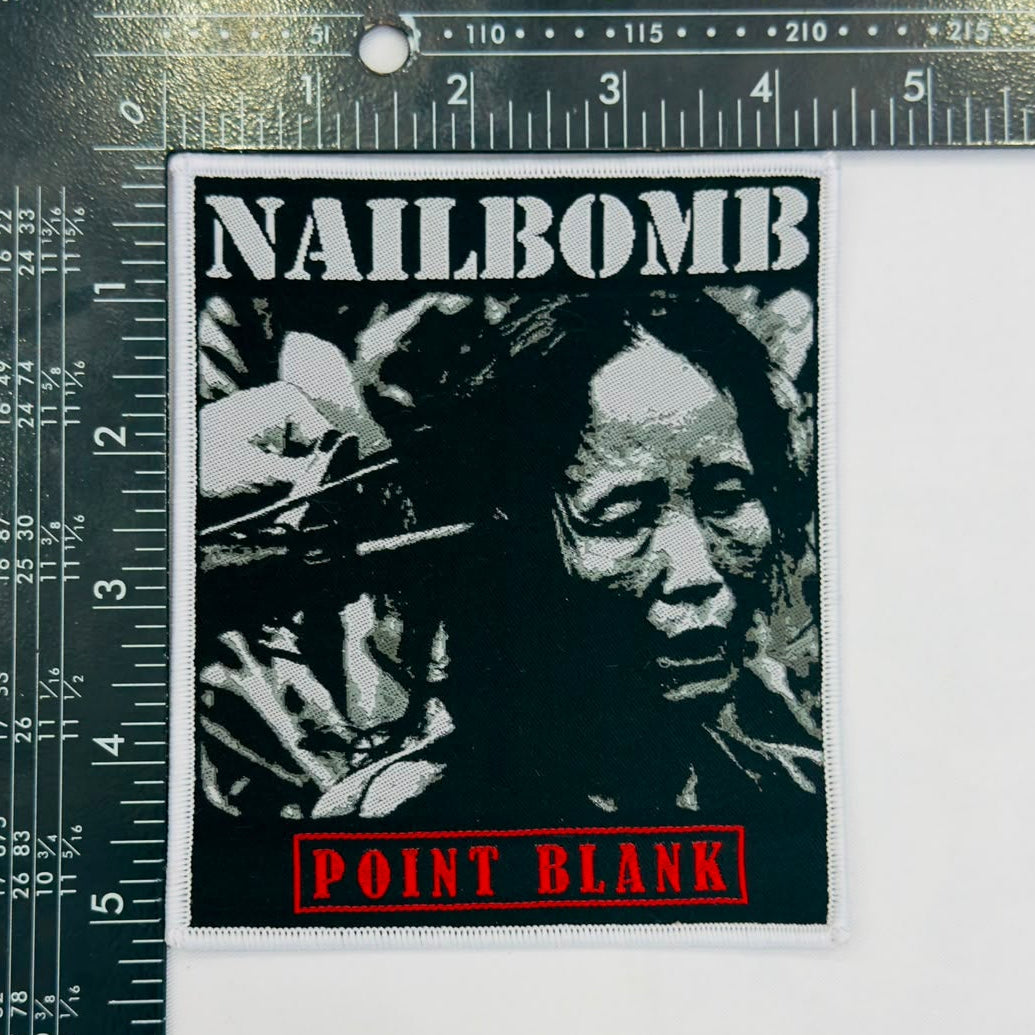 nailbomb-point-blank-patch-tiss-bordure-rouge image 5