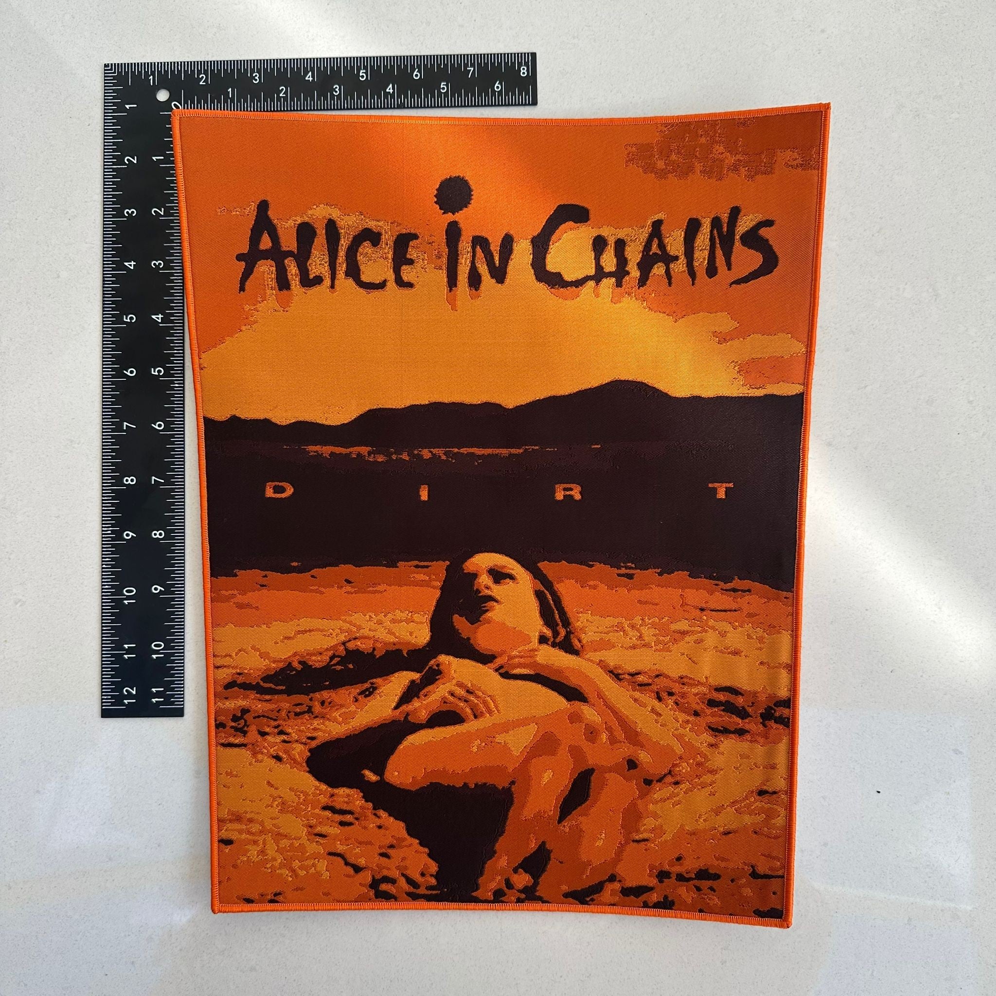 alice-in-chains-dirt-backpatch-tiss-light-orange-border image 2