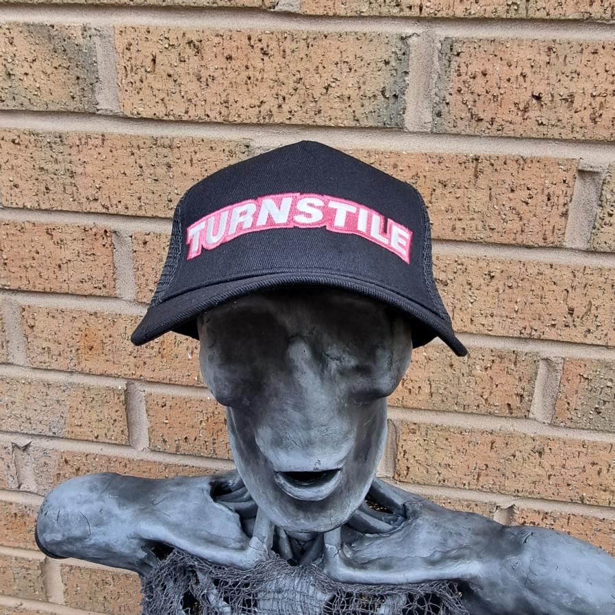 turnstile-logo-casquette-trucker-phosphorescente image 2