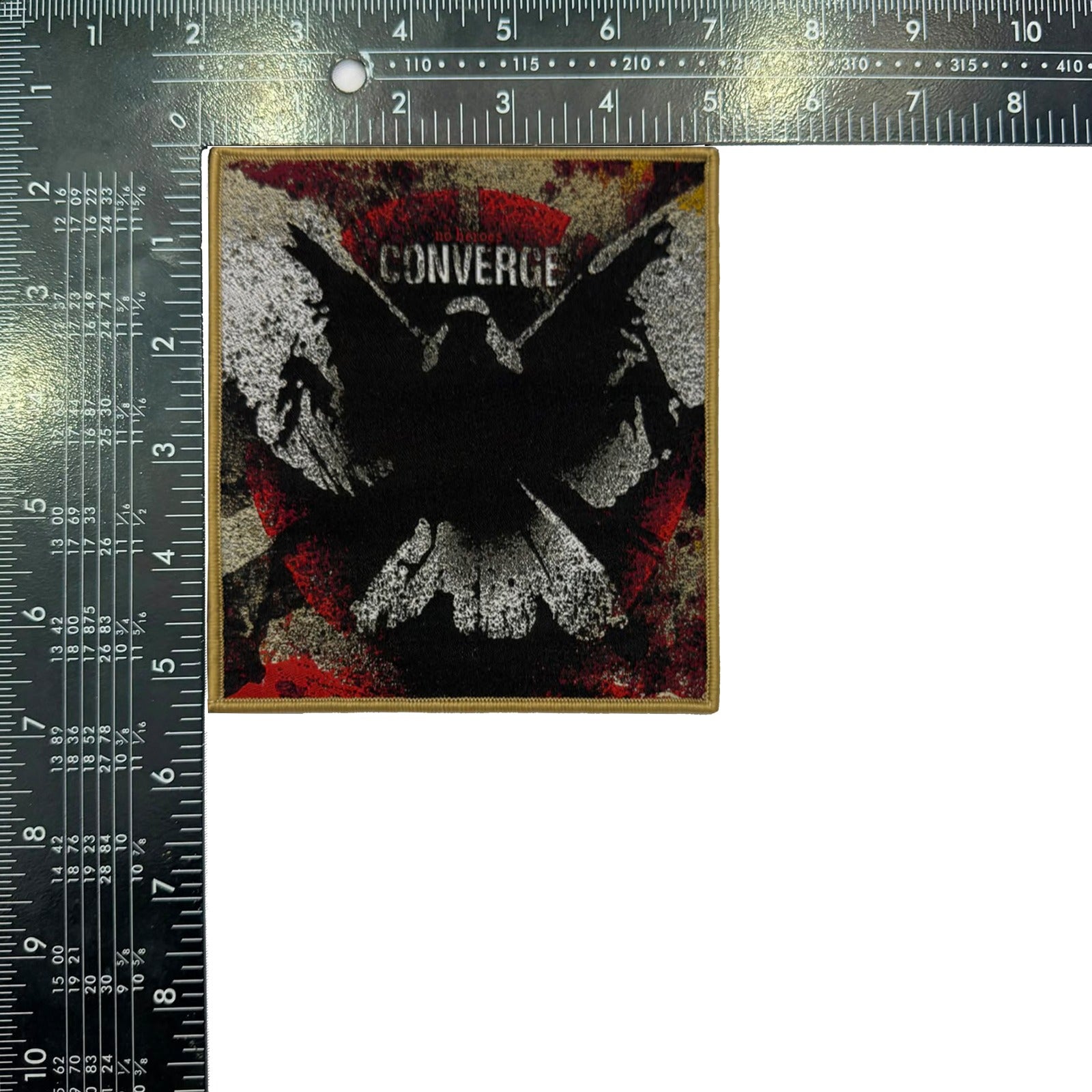 783punx-converge-no-heroes-petit-patch-tiss-bordure-rouge image 5
