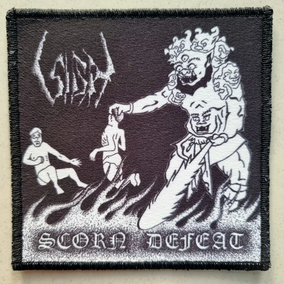 sigh-scorn-defeat-petit-patch-cusson-coudre image 1