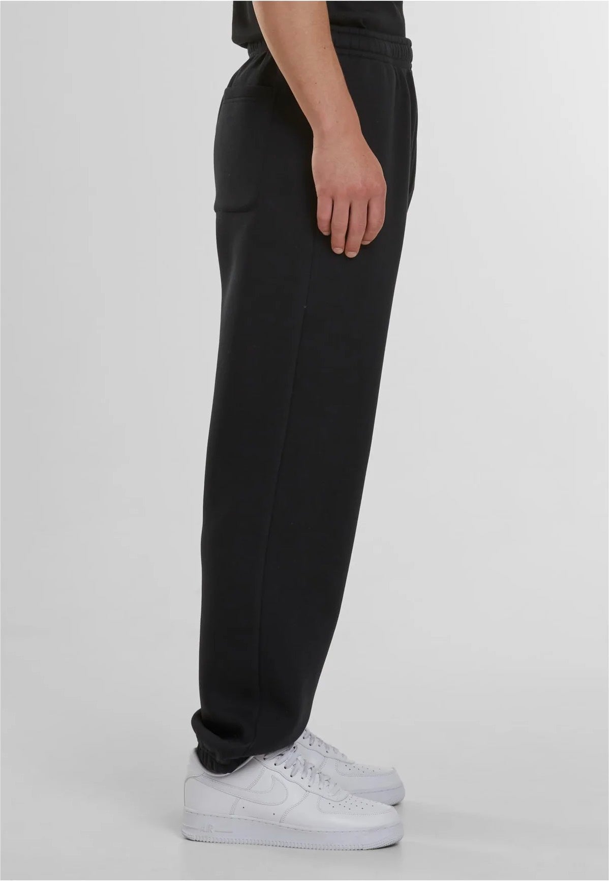 urban-classics-fluffy-black-pantalon-jogging-noir image 5