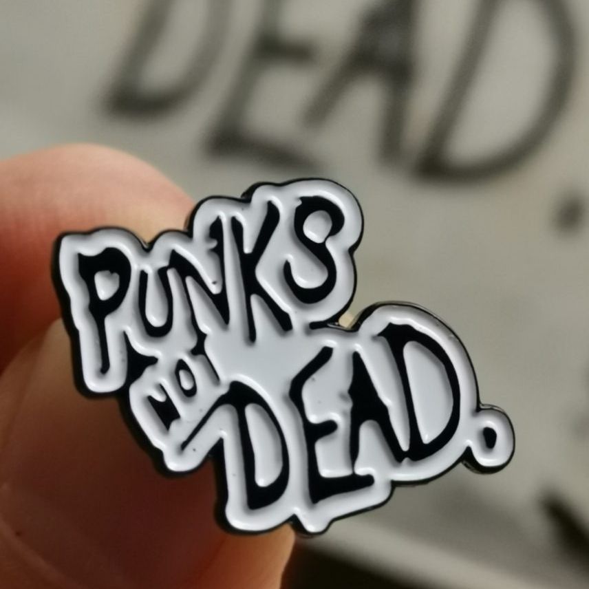 punks-not-dead-pin-s-mail-petit-mod-le image 1