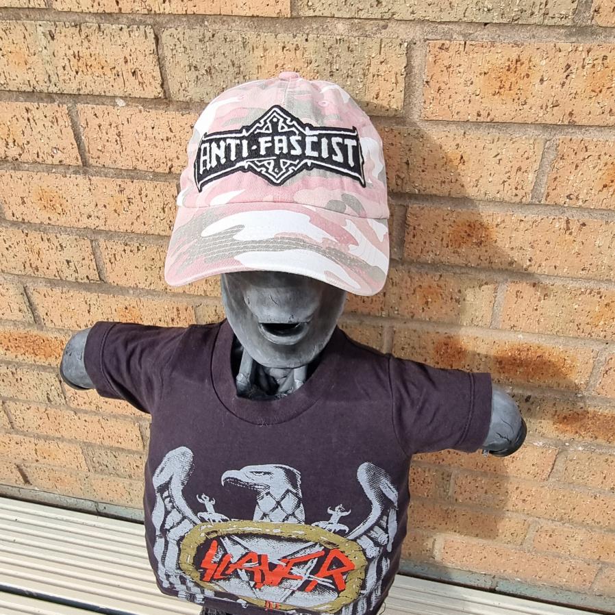 bolt-thrower-anti-fascist-casquette-dad-cap-camo-rose-glow-in-the-dark image 1