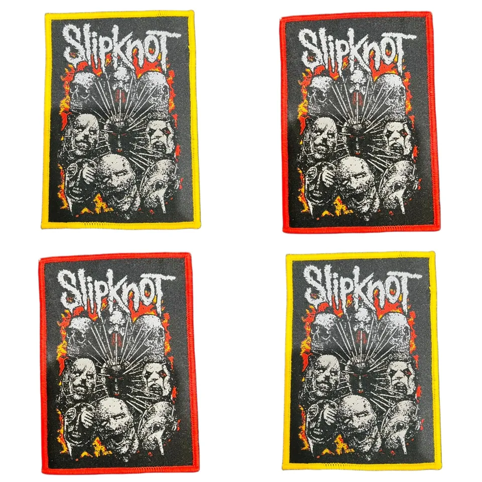 slipknot-masked-slipknot-patch-tiss-bordure-rouge image 1