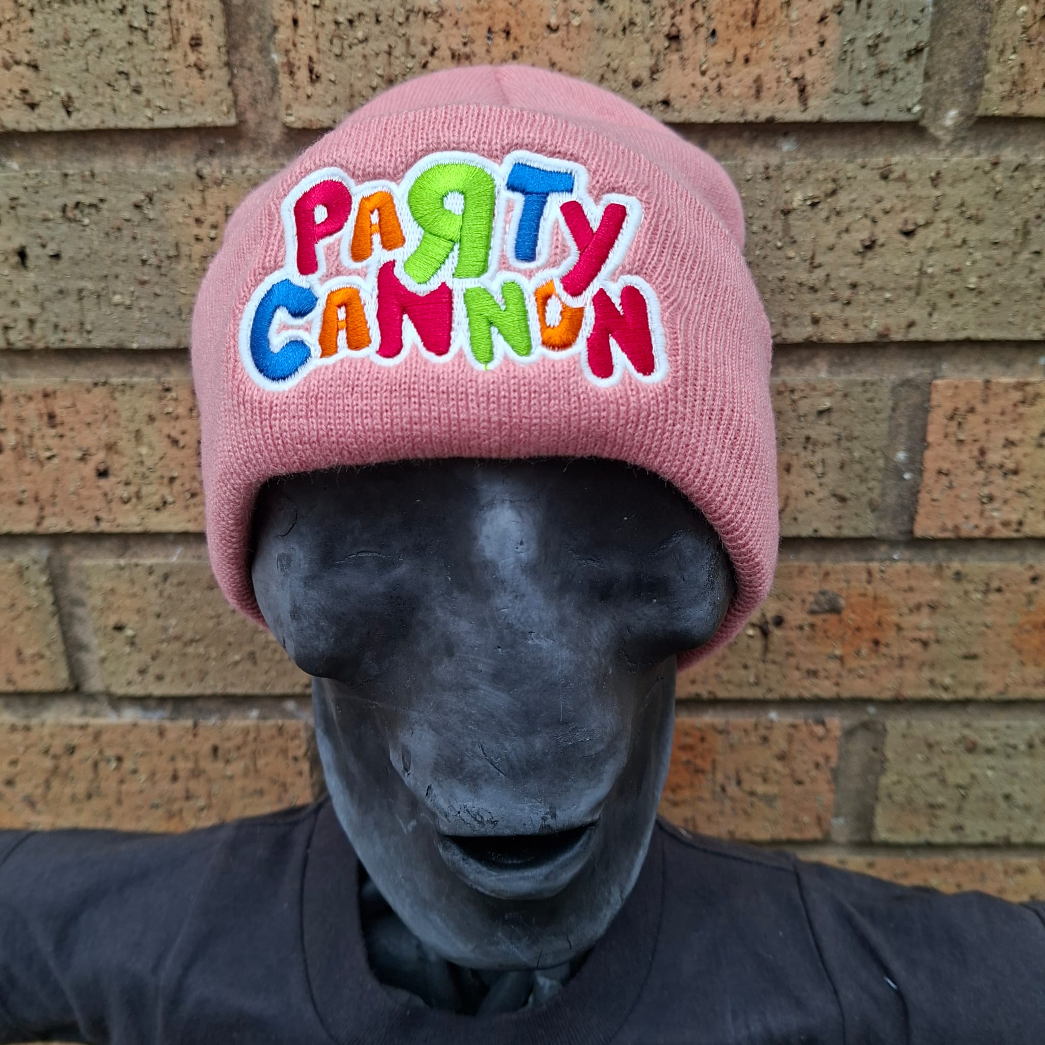 party-cannon-glow-in-the-dark-bonnet-rose-brod image 3