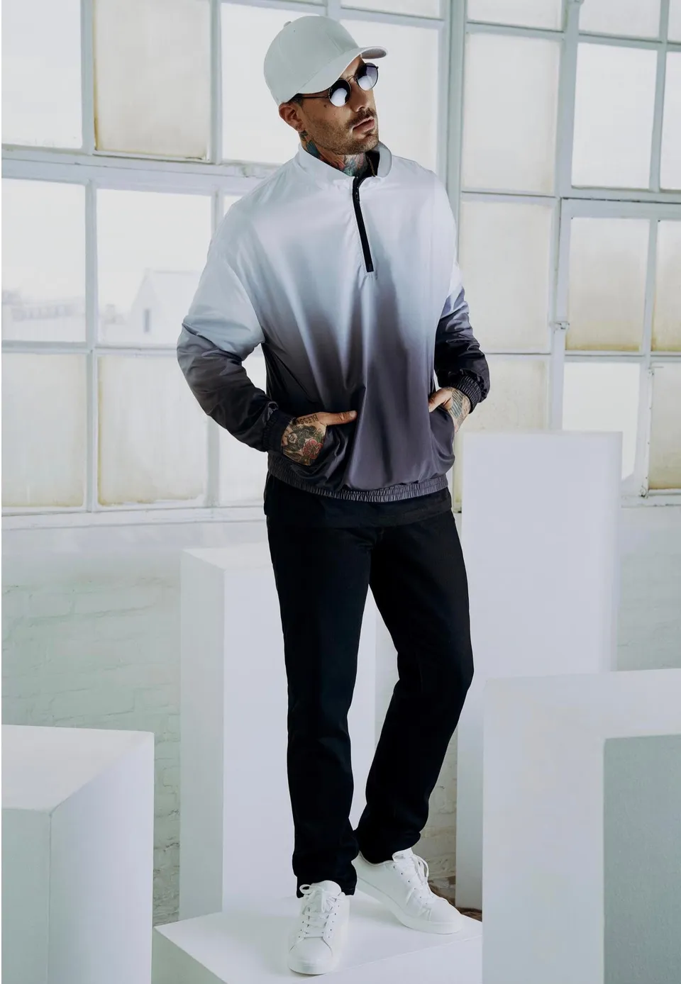 urban-classics-gradient-pull-over-veste-noir-blanc image 1