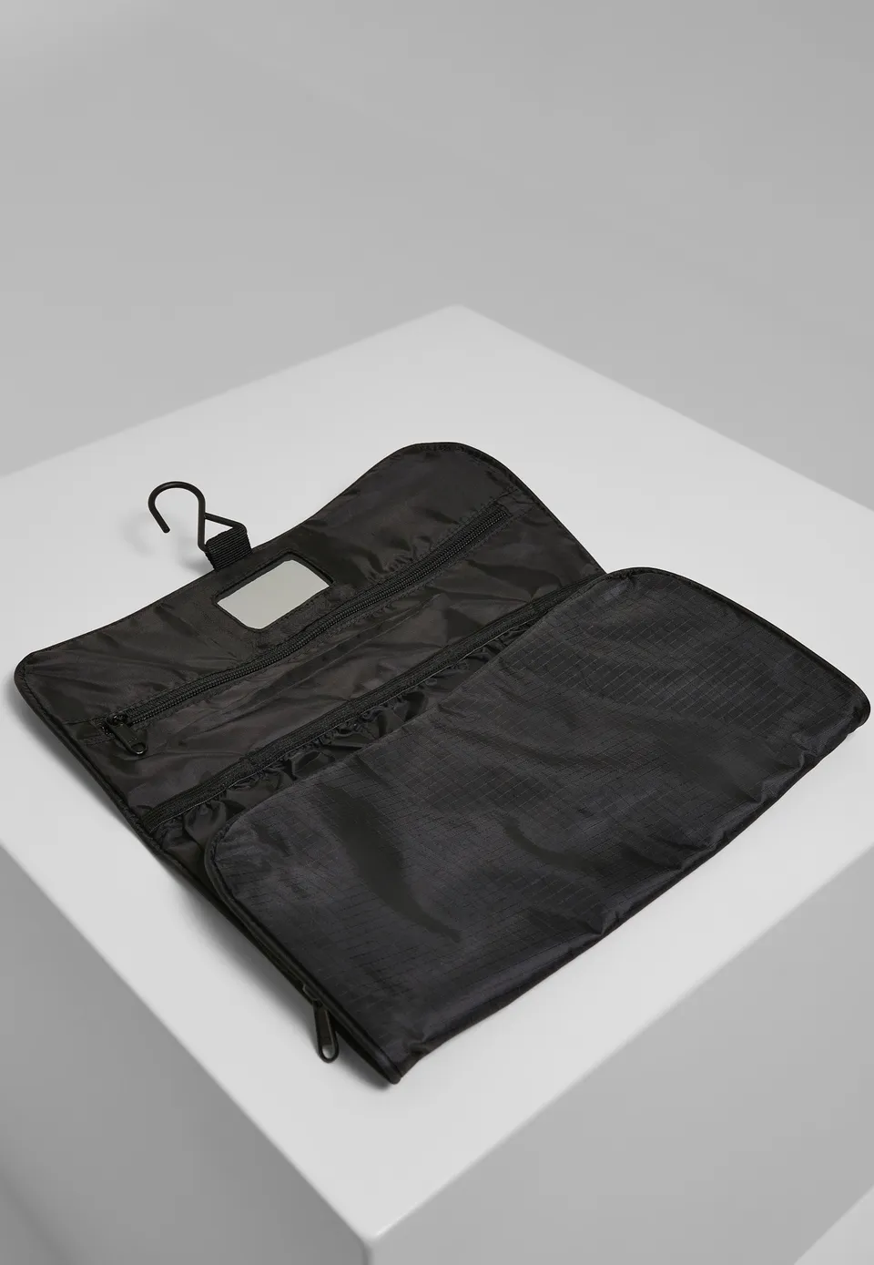 urban-classics-cosmetic-pouch-festival-black-trousse-noire-taille-unique image 1