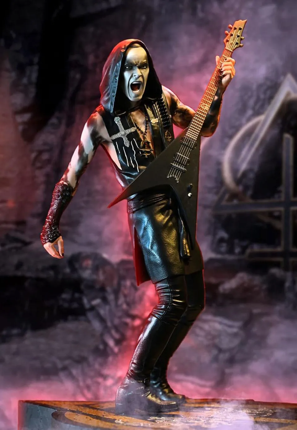 behemoth-nergal-rock-iconz-statue-multicolore image 1