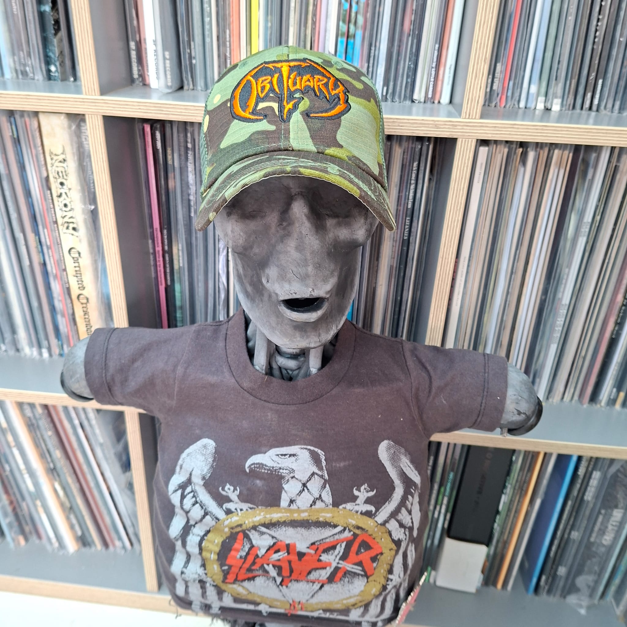 obituary-logo-casquette-trucker-camo-vert-logo-orange image 5