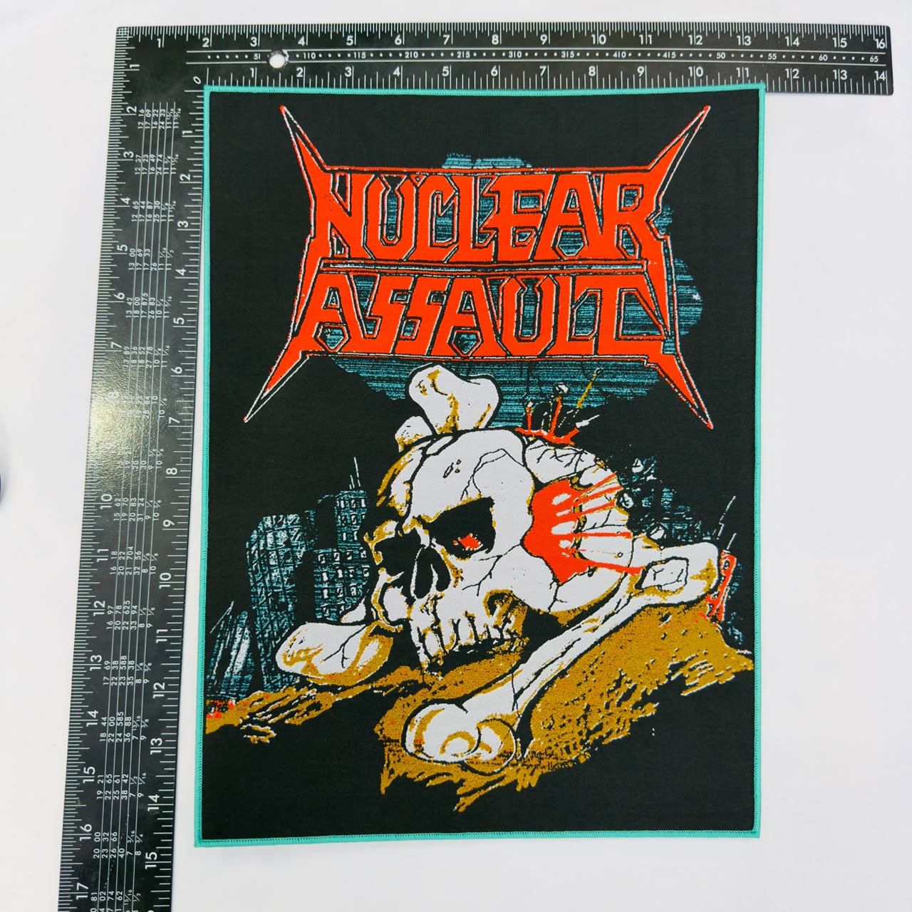 nuclear-assault-handle-with-care-backpatch-bordure-marron image 5