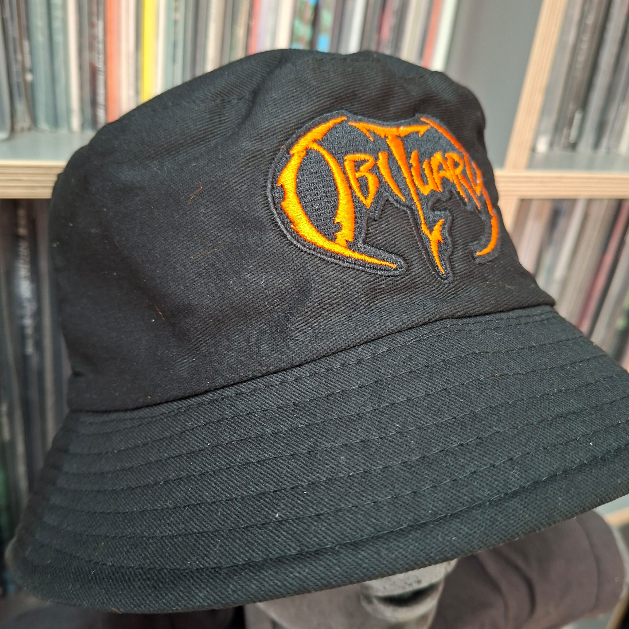 obituary-logo-orange-bucket-hat-brod-taille-unique image 4