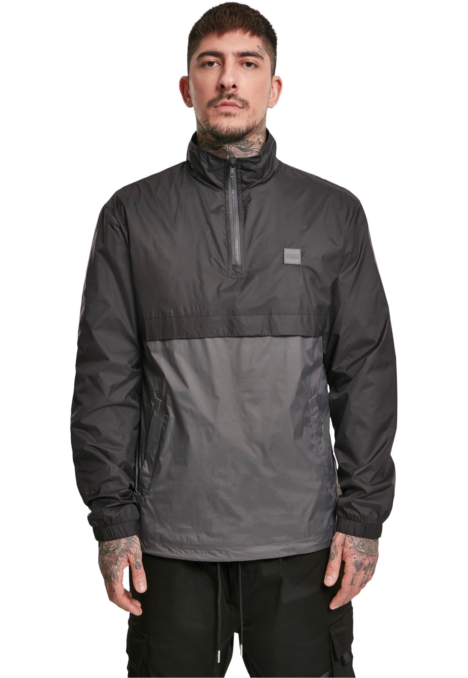 urban-classics-stand-up-collar-pull-over-coupe-vent-noir image 2