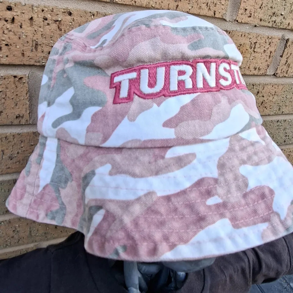 turnstile-logo-bob-bucket-hat-rose-camo-phosphorescent image 1
