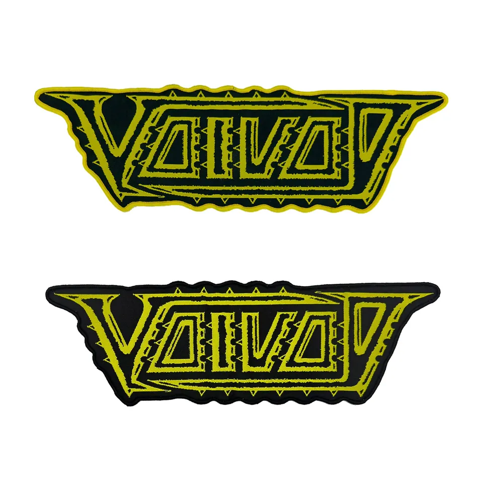 voivod-logo-cusson-tiss-oversized-bordure-noire-30-cm image 1