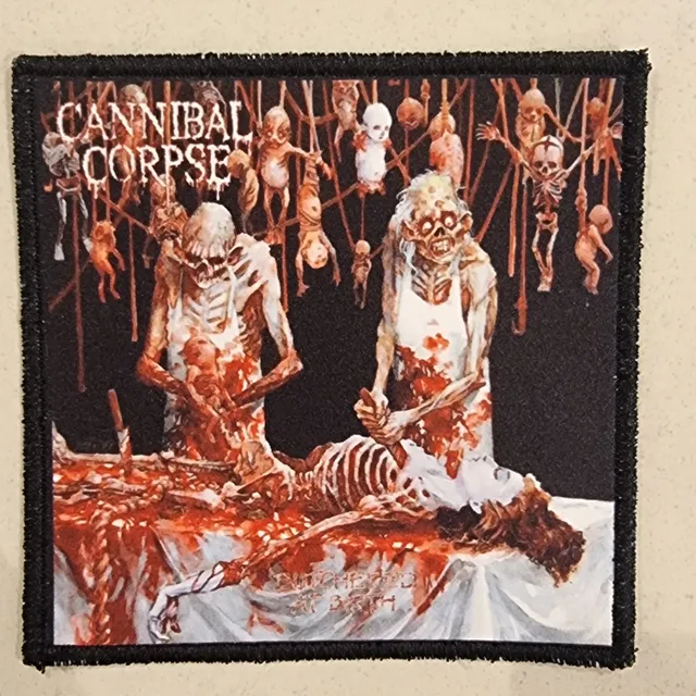 cannibal-corpse-butchered-at-birth-patch-petit-coudre image 1