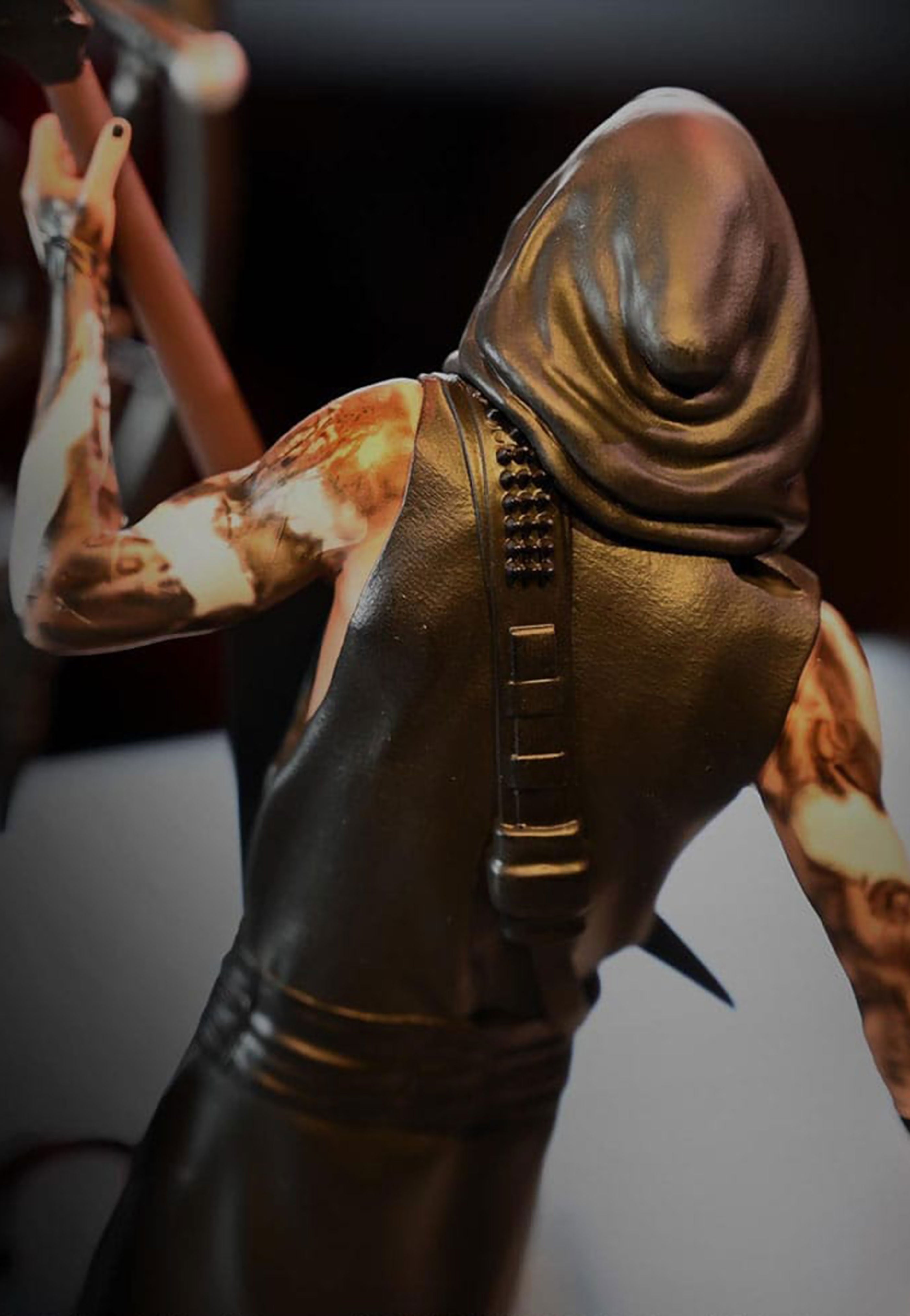 behemoth-nergal-rock-iconz-statue-multicolore image 7
