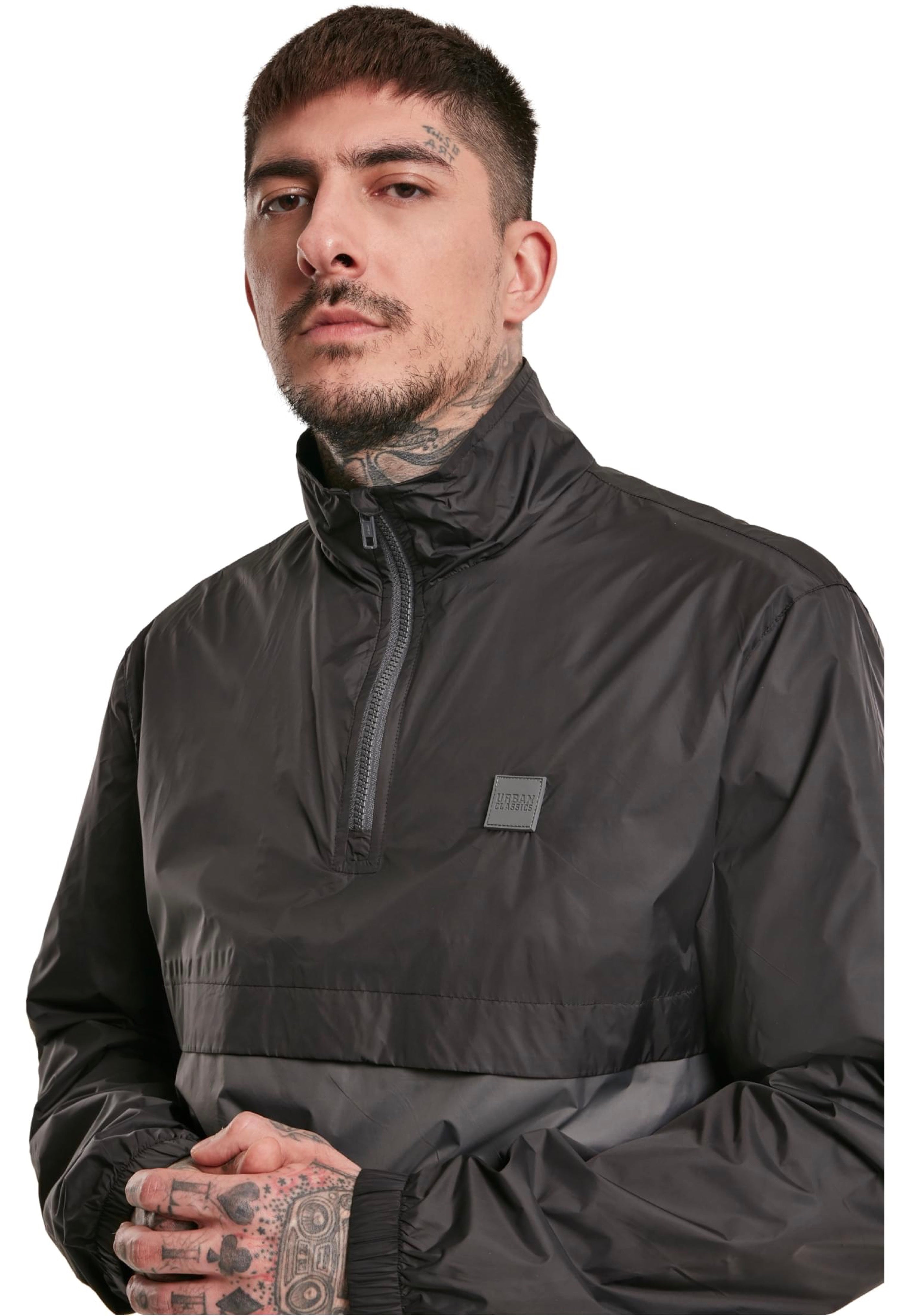 urban-classics-stand-up-collar-pull-over-coupe-vent-noir image 7