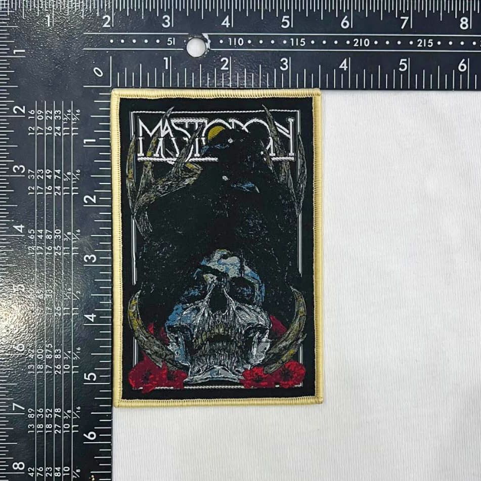 783punx-small-patch-mastodon-crystal-skull-cusson-bordure-noire image 5