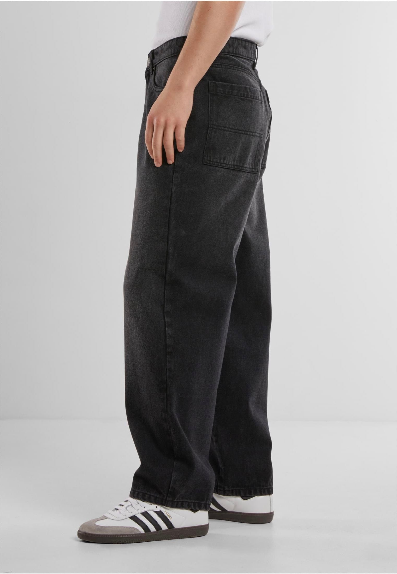 urban-classics-tapered-baggy-jean-noir-d-lav image 6