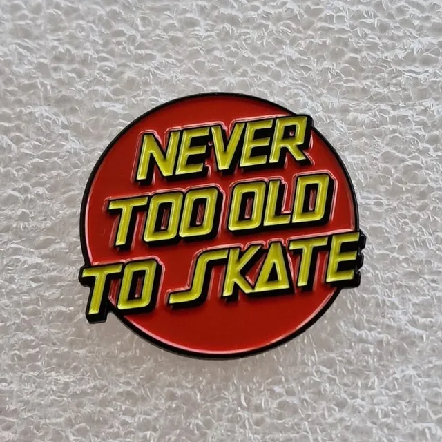 783punx-enamel-pins-never-too-old-to-skate-pin-s-petit-30mm image 1