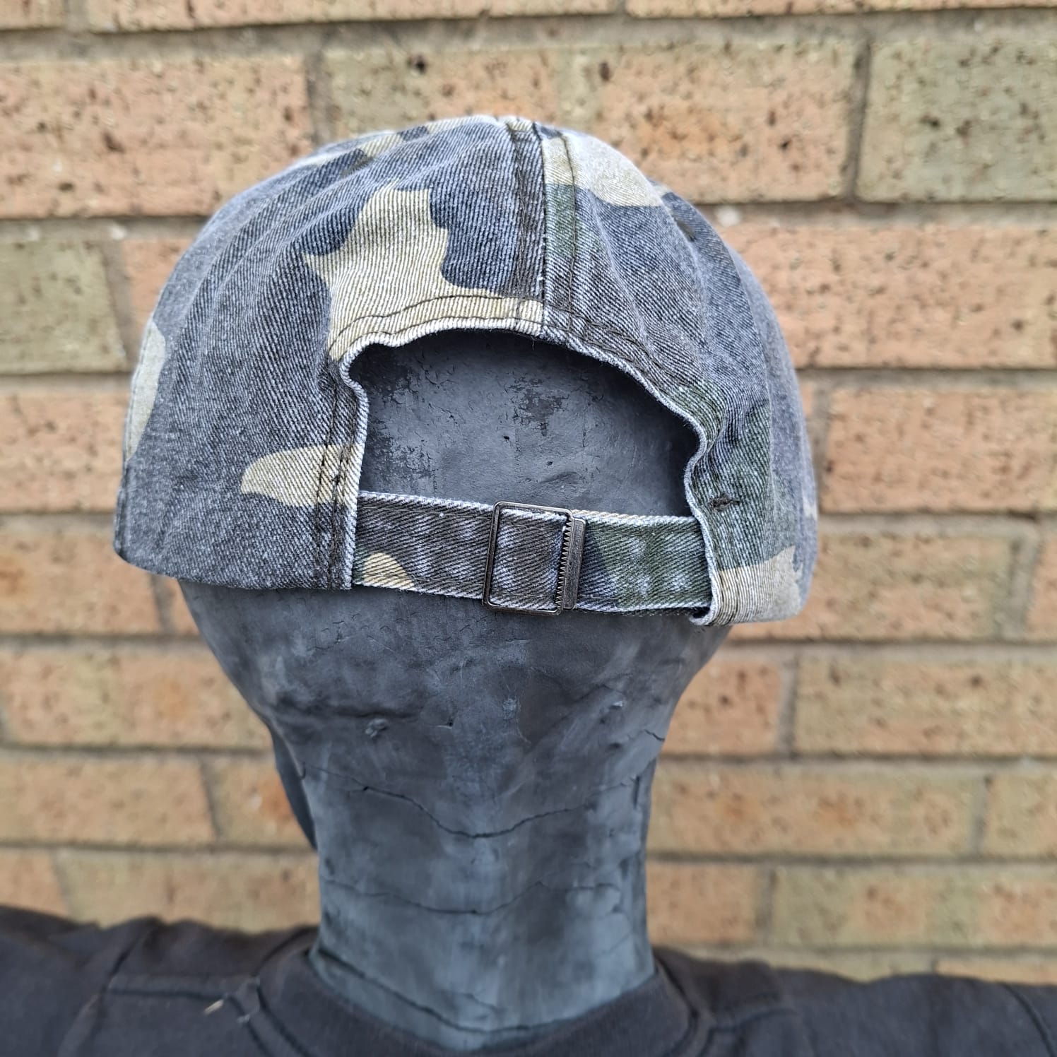 obituary-logo-casquette-dad-cap-camo-vert-logo-orange-brod image 3