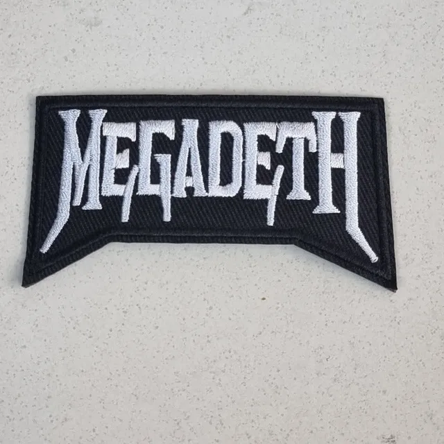 megadeth-logo-patch-petit-cusson-coudre image 1