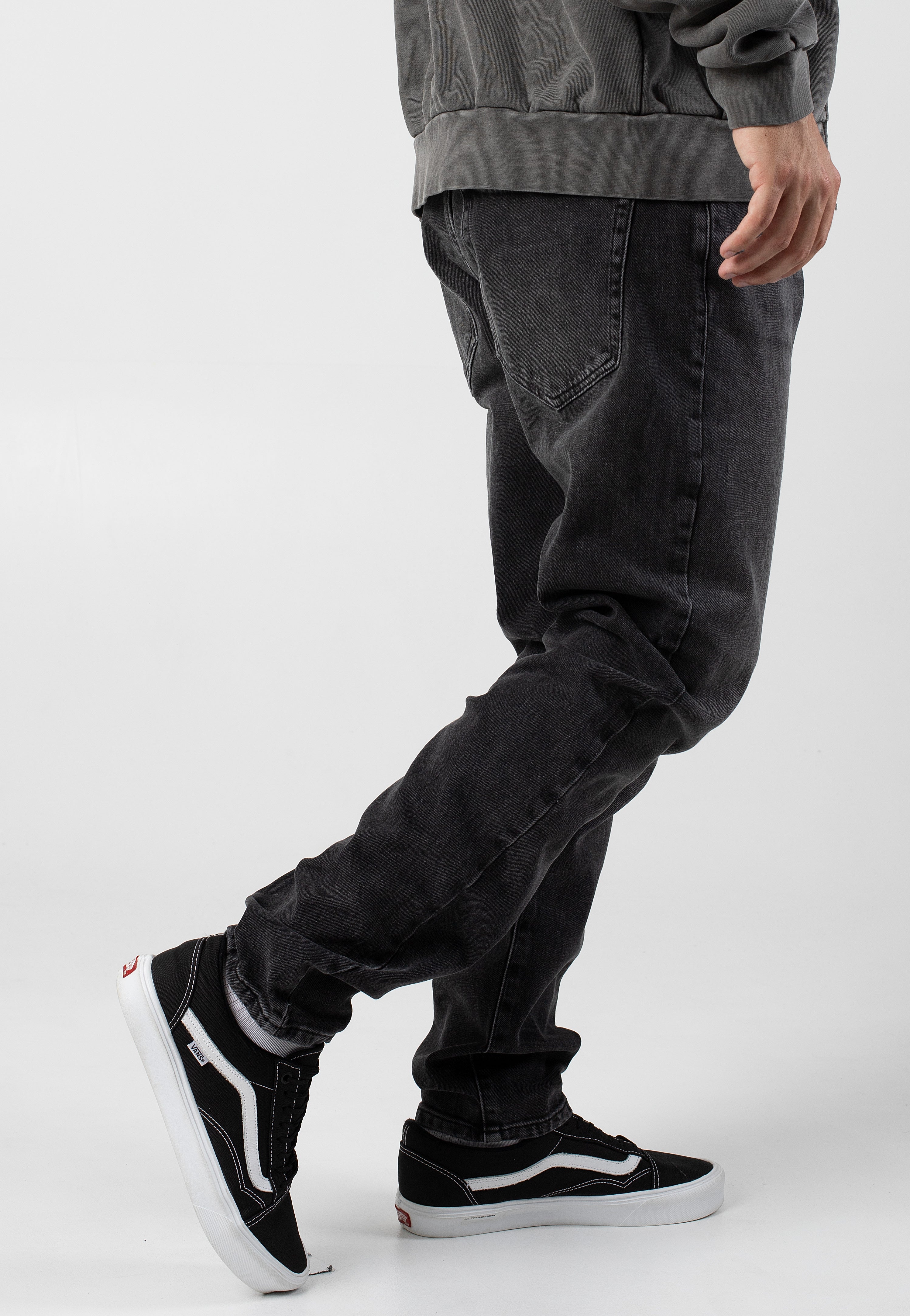 only-sons-yoke-tapered-jean-noir-black-denim-w32-l32 image 3