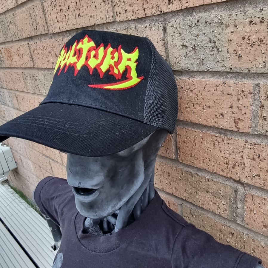 sepultura-old-logo-casquette-trucker-jaune-fluo image 4
