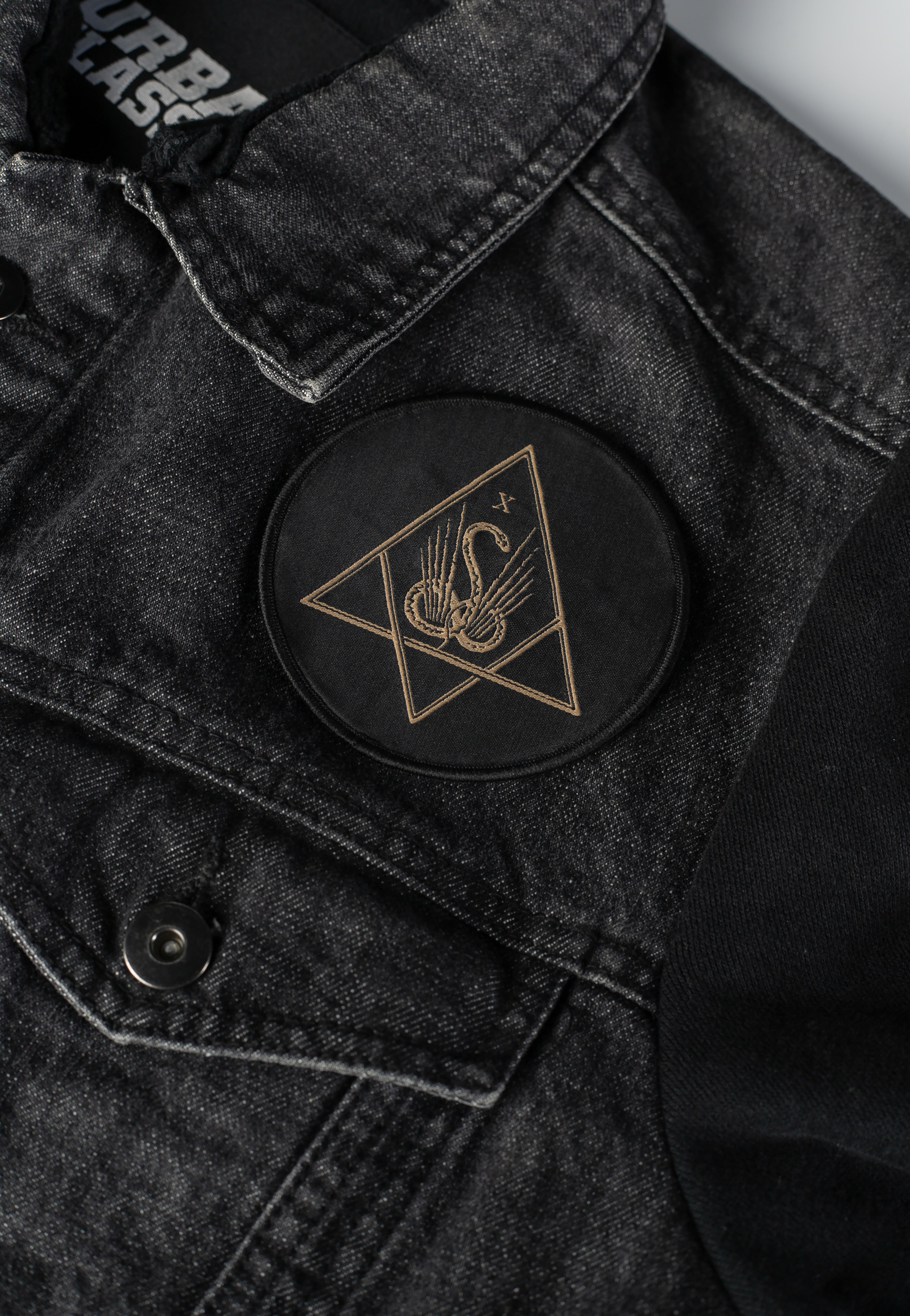 dimmu-borgir-serpent-patch-noir-black-metal-coudre image 2