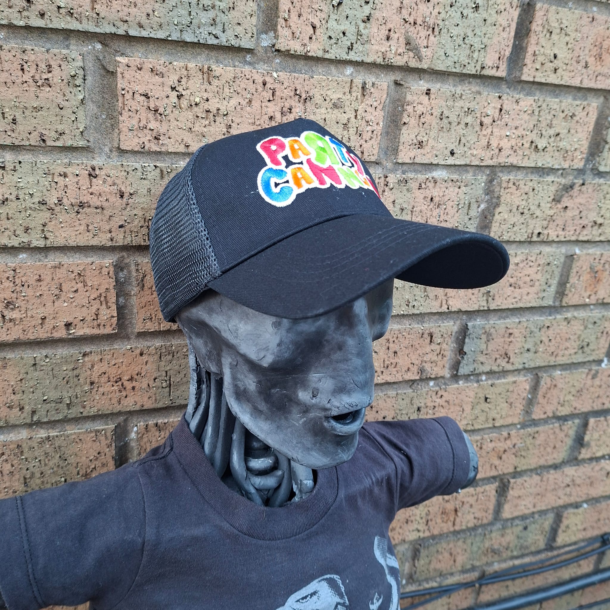 party-cannon-logo-casquette-trucker-phosphorescente image 5