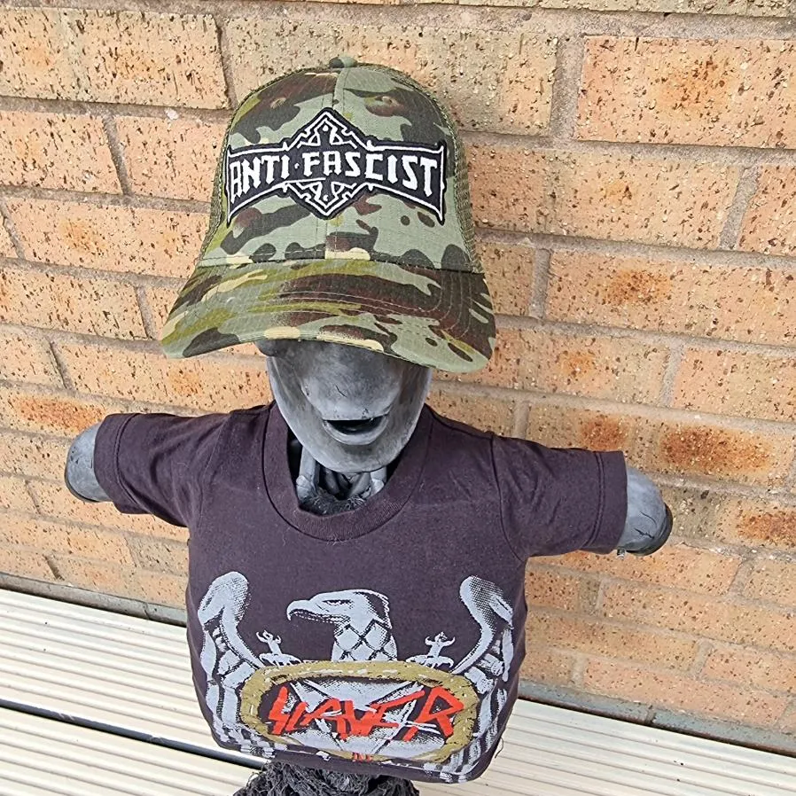 783punx-anti-fascist-bolt-thrower-casquette-trucker-camo image 1
